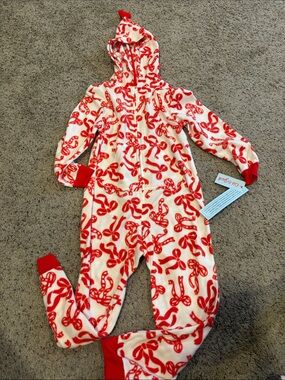 Cat & Jack Red and White Candy Cane Hooded One-Piece Footie Pajamas size 6/7